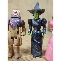Vintage 1988 Wizard of Oz Action Figures MGM Turner MTC Set of 6 Dorothy Tin Man