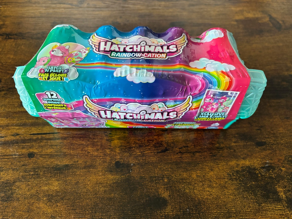 Hatchimals Rainbow-Cation 12 Surprise Egg Carton Exclusive Llama Family NEW