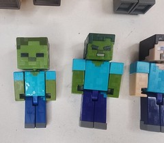 Lot of 8 Minecraft Figures Mattel Plus 3 Accessories Ore And Chest Puzzle