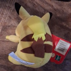 Vintage Collectible 1998 Pokemon Pikachu Plush Bean Toy #25
