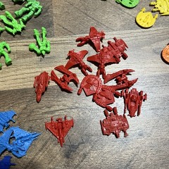 Lot Of 100+ Pcs Battle Space Robots Space Ships Mini Loose Figures Novelty