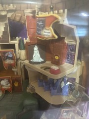 Harry Potter Hogwarts School Deluxe Electronic Playset Mattel 2001 NIB