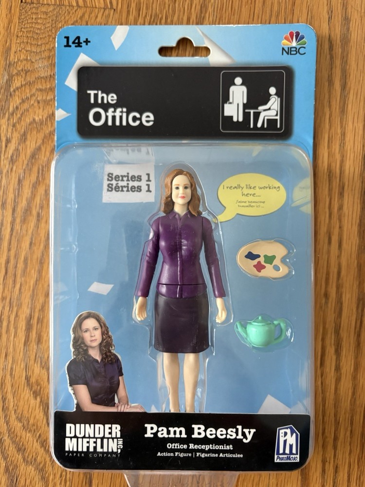 Celebrate The Office w/a Pam Beesly Series 1 PhatMojo Action Figure Brand New