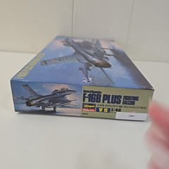 HASEGAWA F-16B Plus Fighting Falcon Plane 1/48 Scale Model Kit NEW Unbuilt 06105