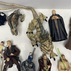 Hasbro Star Wars Attack Of The Clone Wars Lot of 23 Action Figures & Accessories