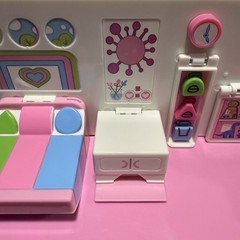Powerpuff Girls 2 in 1 Flip to Action Playset Transformation Lab to Bedroom Toy