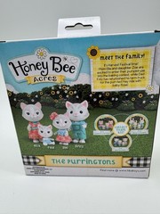 LOT (4) NEW Honey Bee Acres – Barksters, Purringtons, Cheddars, McScampers READ