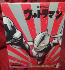Mezco Toyz ONE:12 Collective Ultraman Action Figure Nubula Lighted Combat Suit