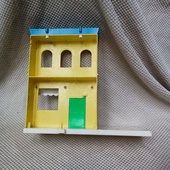 VTG 1991 ILLCO Sesame Street Playset w/ all Figures Few Missing Pieces DMGD Box