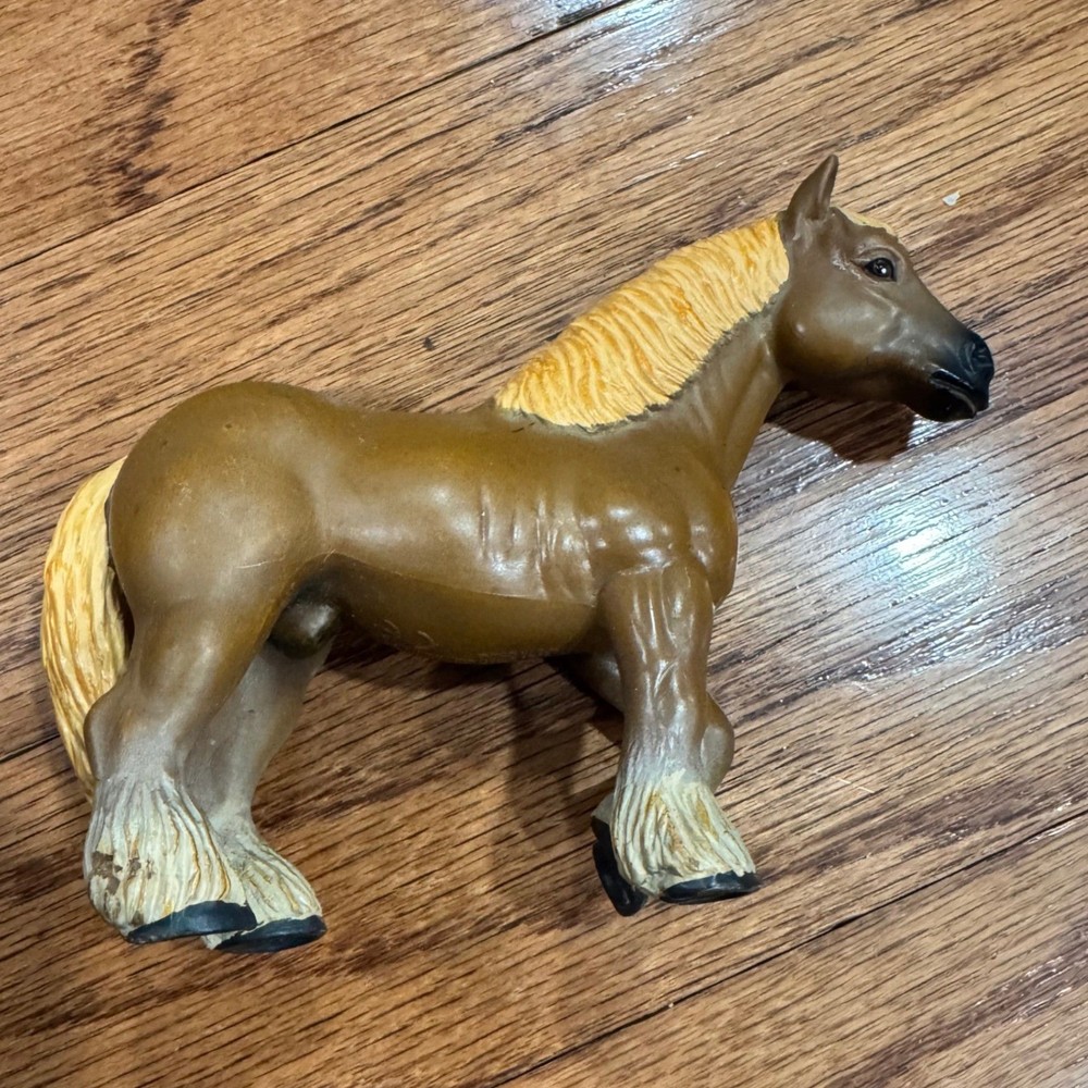 Schleich Horse Figurine Brown Draft Horse Stallion Toy 2001 Equine Figure Animal