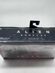 NECA Alien Romulus & Accessories Kit + Box Action Figure Model Collectible