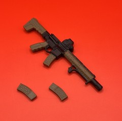 Valaverse Vane AR-15 + Mags Fodder 1/12 Scale 2026 The Black Tan & Black