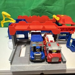 Paw Patrol Big Truck Pups HQ Truck Stop Lot With Trucks And Figures Working