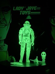 Gi Joe 2025 LadyJayeToys Green Glow In The Dark Alien Scarlett/Ace Pilot