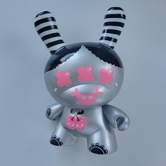 Kidrobot Buff Monster 8 Inch Dunny 2009 Vaulted Limited Edition Silver Vinyl