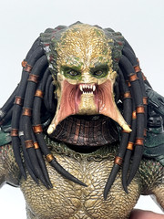 Hot Toys 1/6 Custom Predator “Golden Age” HATCHET Figure ***ADULTS ONLY; READ!!