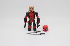 Marvel Minimates Series 28 Deadpool Under the Mask Katanas Guns Harness