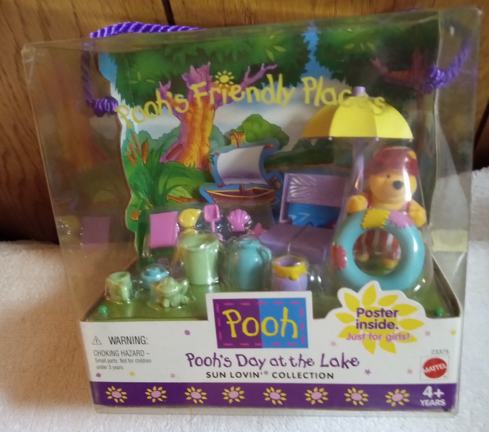 #12429 Mattel Pooh’s Friendly Places Pooh’s Day At the Lake Sun Lovin Collection