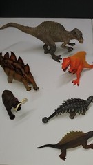 Huge Lot Of 11 Prehistoric Animals And Dinosaurs