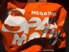 MEGA SPACE MOLLY 100% × emoji™ Series-(Confession)-Popmart-US- SEALED BAG