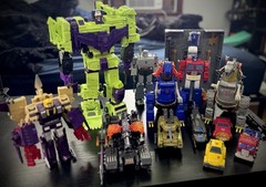 Hasbro Transformers Toy Lot! All Complete Without The Boxes!