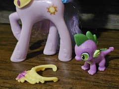 My Little Pony G4 MLP FIM Royal Castle Friends Spike Celestia Figure Set