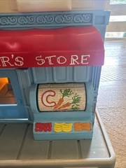 Sesame Street Workshop 2010 Hooper’s Store Playset Oscar the Grouch No Handle