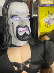 WWE / WWF Undertaker and Stone Cold 1998 Jakks Bone Crushing Buddies Plush 17″