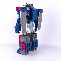 Transformers Fortress Maximus Titans Return Titan Class Complete – READ