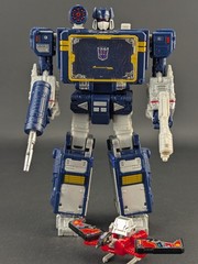 Transformers Dramatic Capture Series Soundwave complete Takara Nemesis Bridge
