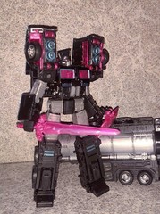 Transformers Legacy Scourge complete Leader Velocitron generations