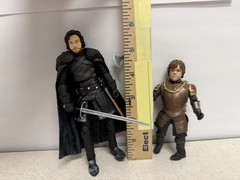 Lot 2 Game of Thrones Legacy Collection Jon Snow Tyrion Lannister Action Figure