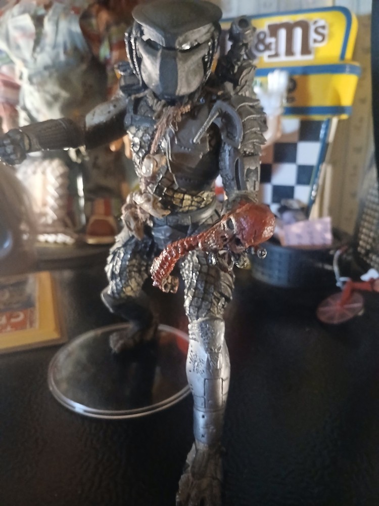 Predator Jungle Hunter Figure