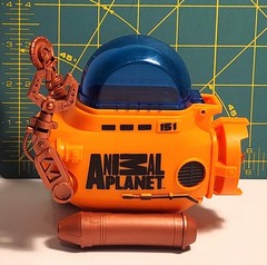 Animal Planet Deep Sea Diver Submarine Toy Chap Mei 2011 Mini Sub Orange Intact