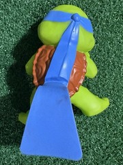 Teenage Mutant Ninja Turtles Tootin’ Tots Mayhem Leonardo Rubber Squeeze Toy