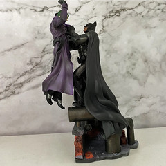 Batman vs Joker Arkham Origins Action Figure Statue Diorama 28cm Model Toy