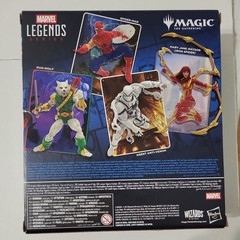 Marvel Legends Spider-Man Legends Series Action Figure w/ MAGIC THE GATHERING