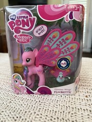 2011 My Little Pony Friendship Is Magic G4 – Glimmer Wings PLOOMETTE new in box
