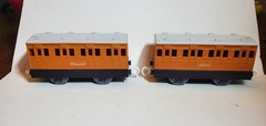 TOMY Trackmaster Thomas Annie Clarabel 1992 Motorized Works Britt Allcroft