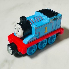 Lot of 2 Thomas Friends the Tank Engine Take n Play Metal Diecast Thomas Stanley
