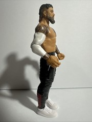 WWE Basic Championship Showdown #11 Jey Uso ONLY Bloodline Figure