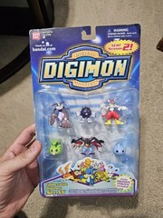 Bandai Digimon Digital Monsters Collectibles Season 2 ! Set XX New See Pics PL9