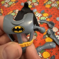Snap on Armor Bruce Wayne Batman The Animated Series Kenner 1992