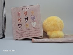Baby Three Mini Hug – Duck wants cuddles!! Box Card And Bag