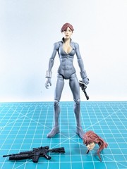 Marvel Legends Black Widow Gray Suit 2010 Winter Soldier 2-pack Toys R Us