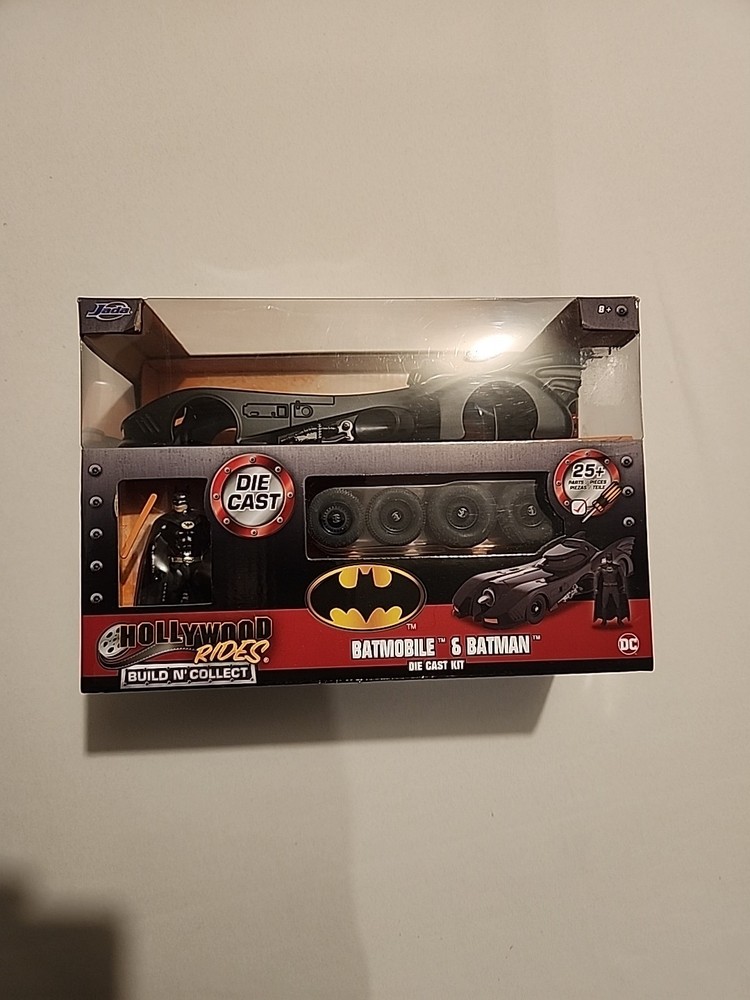 Build N’collect 1989 Batmobile & Batman Figure 1/24 Diecast Model Kit