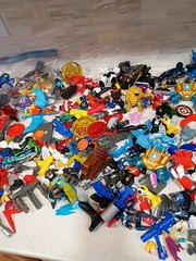 Lot Of Mixed Branded Action Figures And Accessories 6 Lbs Total