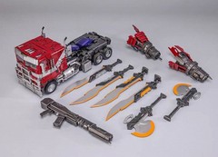 Brave Troops Toys BTT-02 Optimus Prim Transforming automotive robot NEW