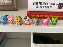 Random 24Pcs Doorables Princess Stilt Aisha Hudy Collectibles Rare Dolls