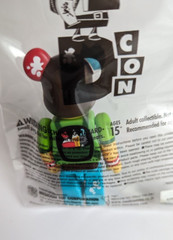 NEW! DCon 2023 DesignerCon VIP Vincents bearbrick medicom toy Pin set